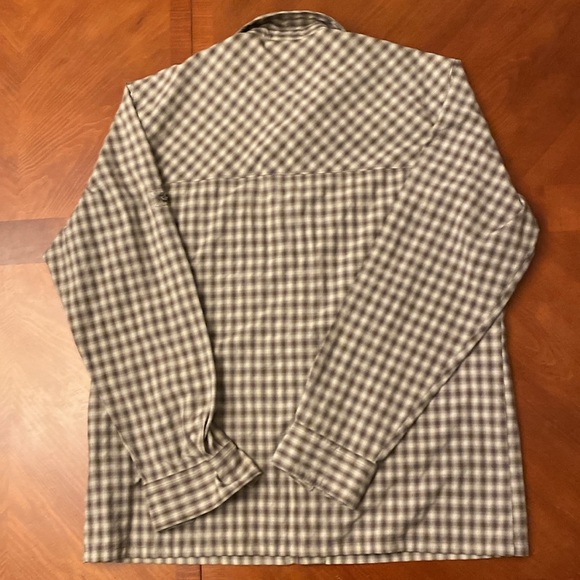 Jack Wolfskin Men’s Shirt Plaid SMALL Outdoor - Picture 2 of 10